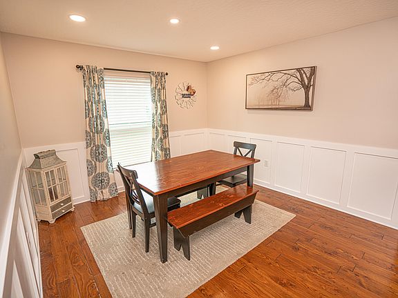 5th image of 3420 Deer Lakes Dr