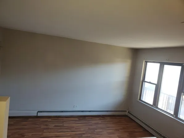 14640 Harding Ave APT 5, Midlothian, IL 60445