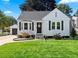 1391 9th St, Green Bay, WI 54304