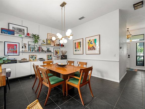 3rd image of 908 SW 82ND TERRACE