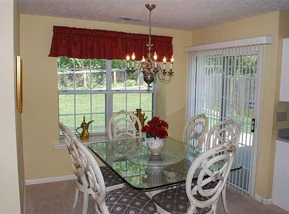 3rd image of 2231 Stonewood Ln
