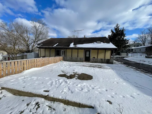 319 Cherry St W, Canal Fulton, OH 44614