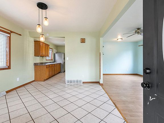 4th image of 1719 21st St