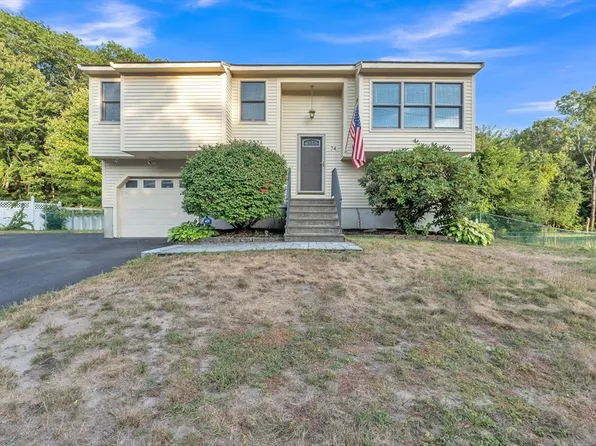 74 Crisci St, Leominster, MA 01453