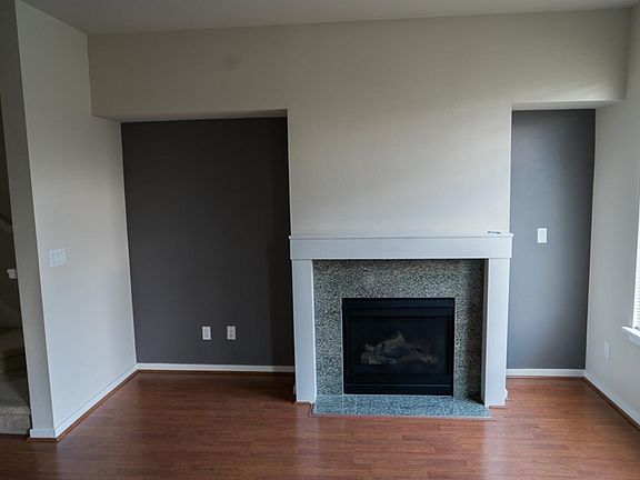 Living room with gas fireplace