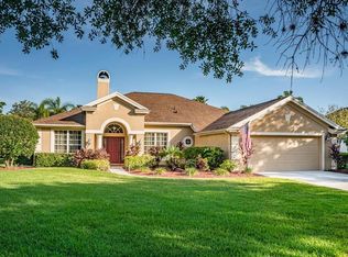 3402 Cypress Landing Dr, Valrico, FL 33596