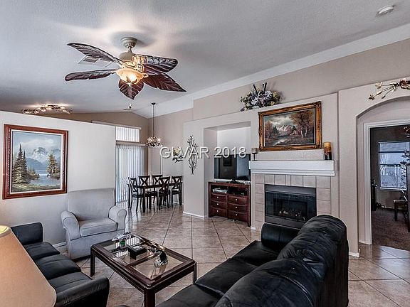 2nd image of 6016 Shallow Springs St
