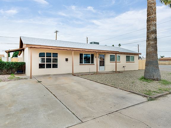 3rd image of 3441 W Dahlia Dr