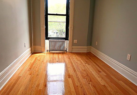3rd image of 55 Halsey St #3