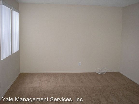 3rd image of 18205 Roscoe Blvd APT 16