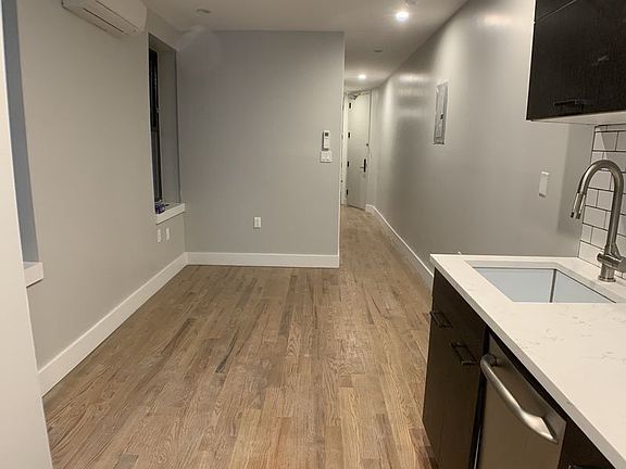 3rd image of 558 W 151st St APT 2