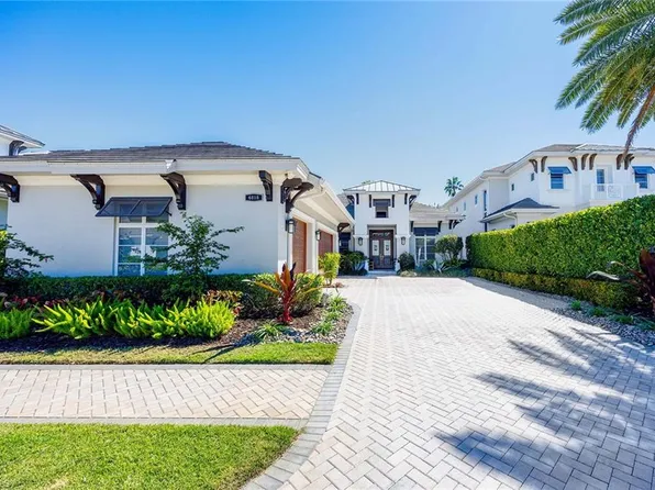 6818 Mangrove AVE, NAPLES, FL 34109