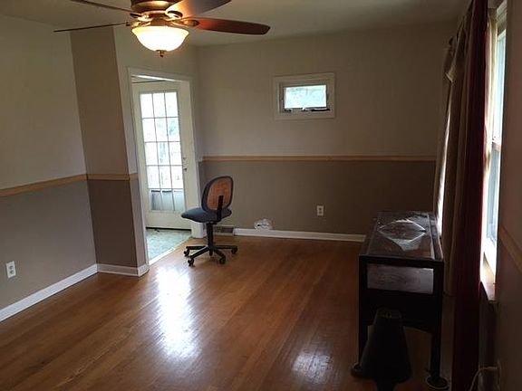 3rd image of 2436 Wanda Ct