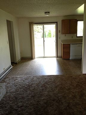 3rd image of 1941 NE 13th Ave