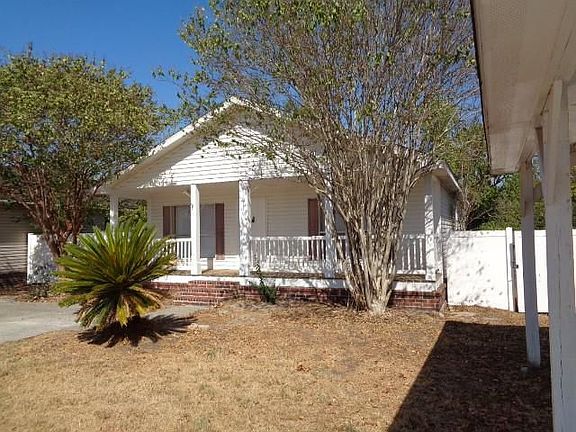 3rd image of 10110 Summerberry Ln