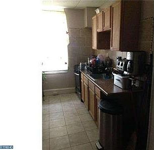 3rd image of 5450 Stewart St