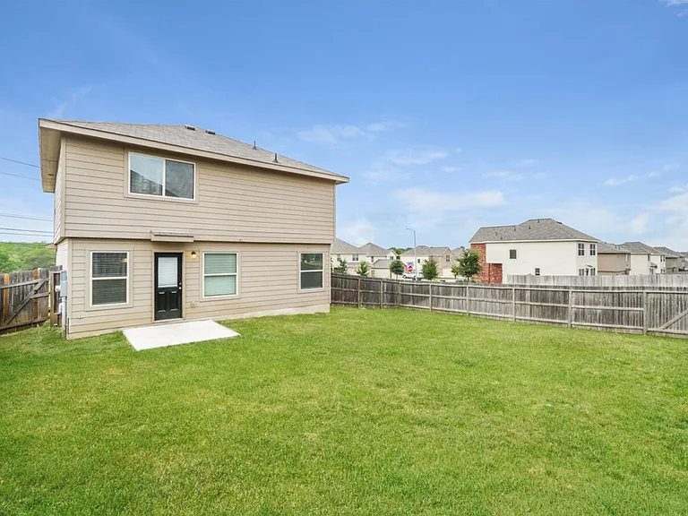 4831 War Horse Dr — Photo 5