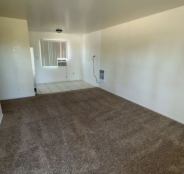 3226 — Photo 2
