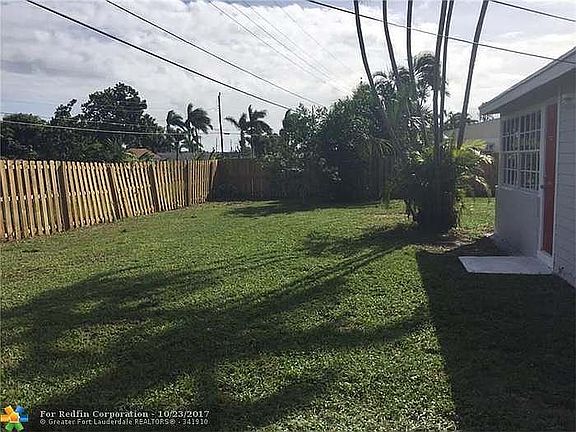 3rd image of 9324 Bellewood St