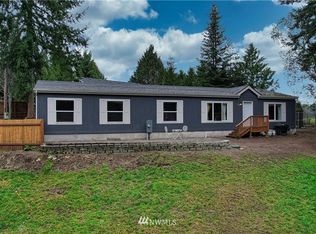 2830 Huckleberry Ln, Camano Island, WA 98282