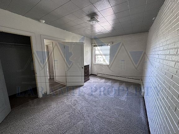 4th image of 309 S 10th St #27