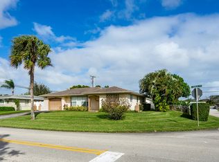 9806 Dahlia Ave, Palm Beach Gardens, FL 33410