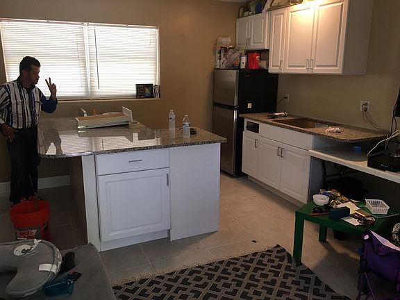 5th image of 350 Nottingham Blvd APT 4