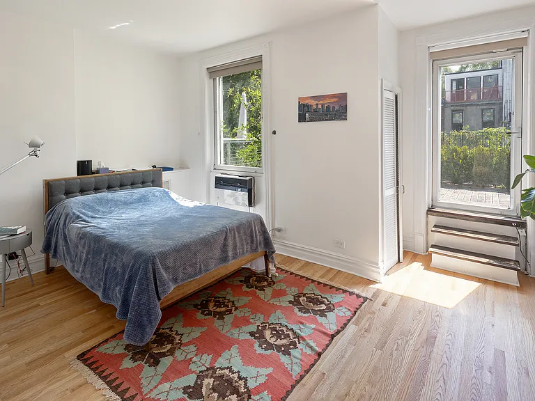 38 W 95th St #2 — Photo 4