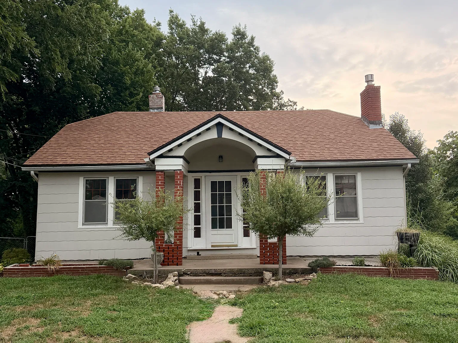 2 bed, 1000 sqft, $1,950 — Photo 1