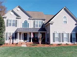 5000 Cinnamon Dr, Matthews, NC 28104