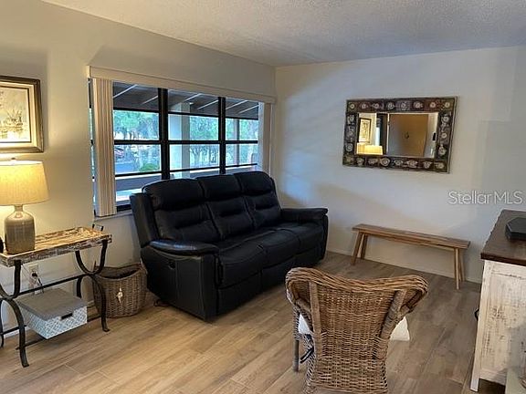 5th image of 10 Quails Run Blvd #10204