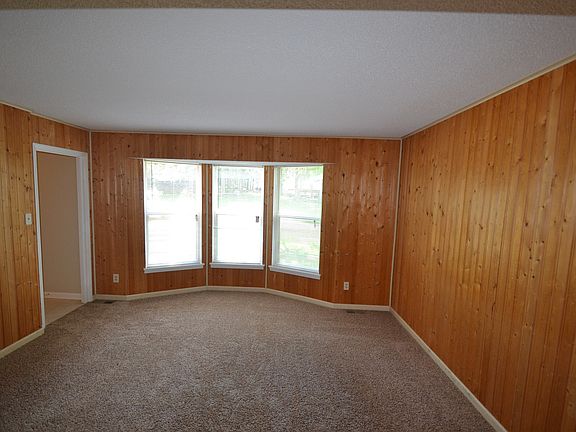 2nd image of 10813 Magenta Ln