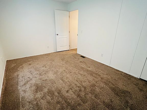 5th image of 15 Wayside Dr #Wa15