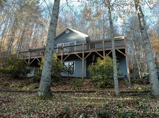 355 Fox Run Rd, Waynesville, NC 28785