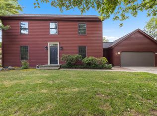 4113 Eaton Dr, Rockford, IL 61114