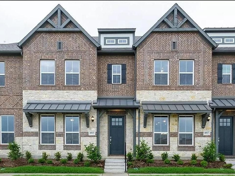 Front Elevation & Entrance