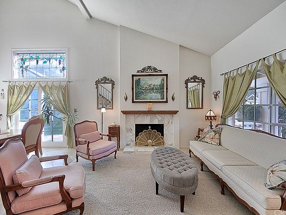 5th image of 26022 La Palma Ct