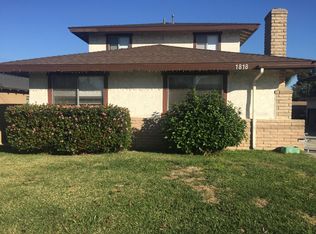 1818 Pomona Ave #B, Costa Mesa, CA 92627