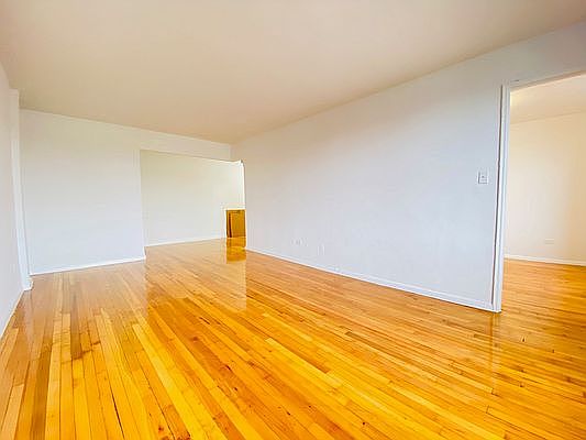 5th image of 5835 Granger St APT 6I