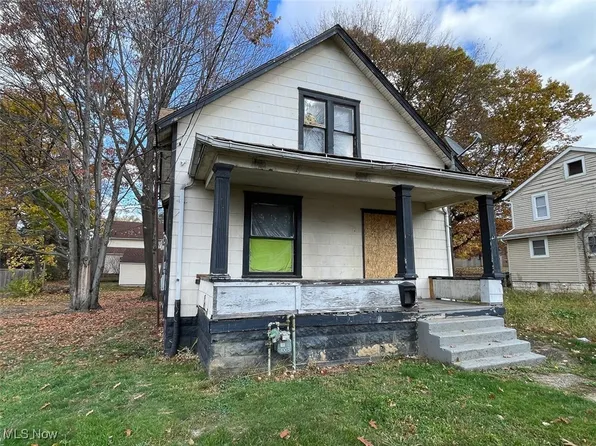 1003 Sherlock Pl NE, Canton, OH 44714