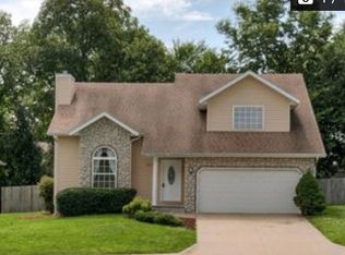 3615 N 10th St, Ozark, MO 65721