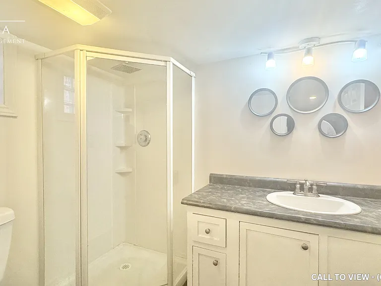 8 Balsam Ave N #1 — Photo 8