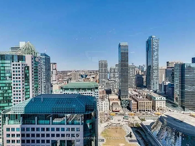 183 Wellington St W #2602 — Photo 20