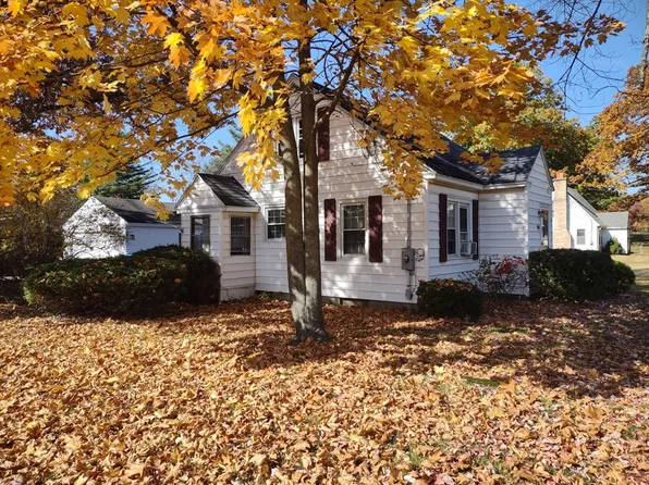 95 Cheshire Rd, Pittsfield, MA 01201