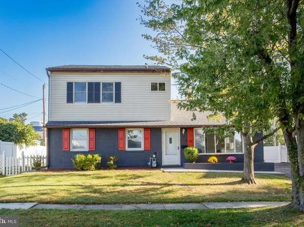 3851 Berkley Rd, Bensalem, PA 19020