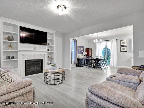 4th image of 4096 Palomino Dr