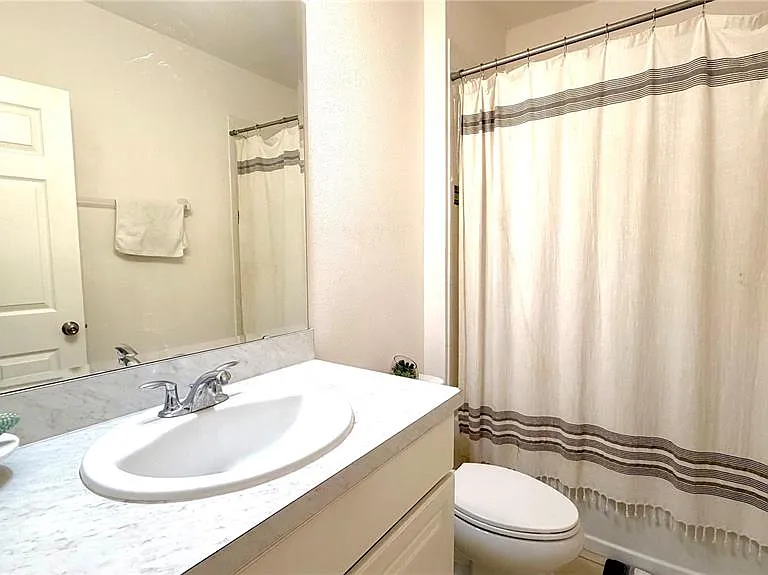 5003 Royal Point Ave — Photo 9