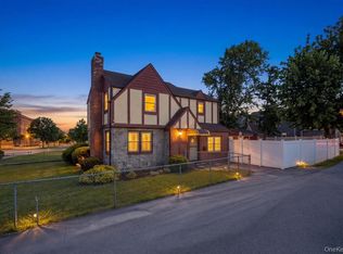 115 62 218th Street, Cambria Heights, NY