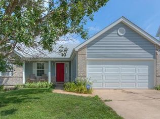 13546 Becker Place Dr, Saint Louis, MO 63128
