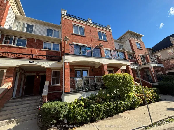 2444 Post Rd #11, Oakville, ON L6H 0J2